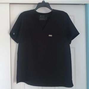 Women FIGS Scrub Top- Black